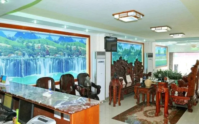 Binh Phuong Hotel