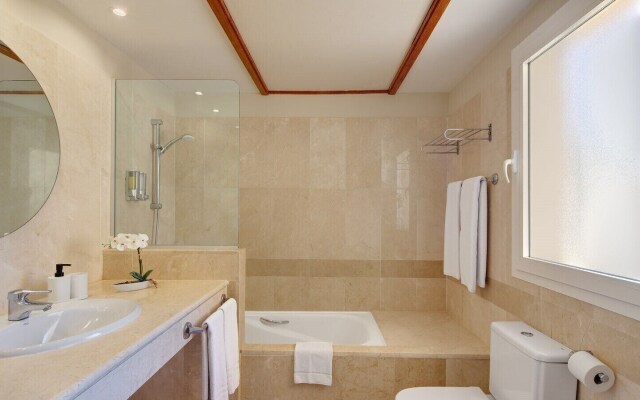 Elviria Hills Living