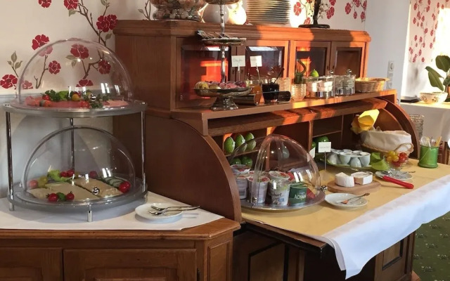 Hotel Pension Villa Holstein