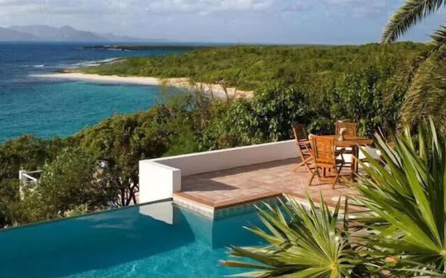 Zenaida Estate