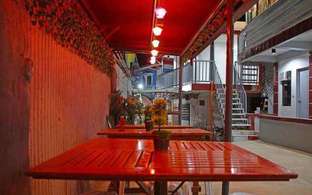 Mario's Travellers Inn - Hostel