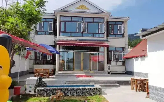 Beijing Sunrise Mountain House B&B