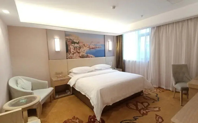 Vienna Hotel (Suzhou Wujiang Huayuan Road)