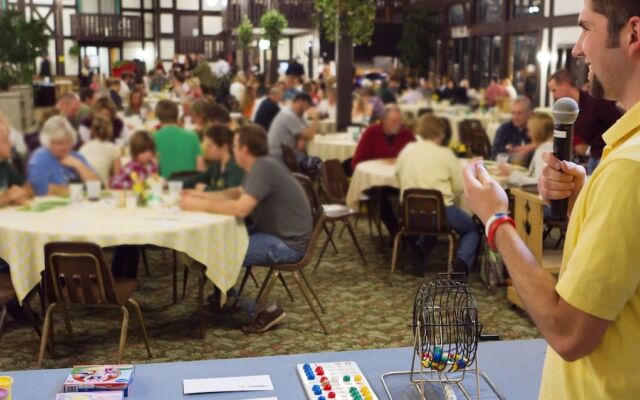 Cragun's Resort & Hotel