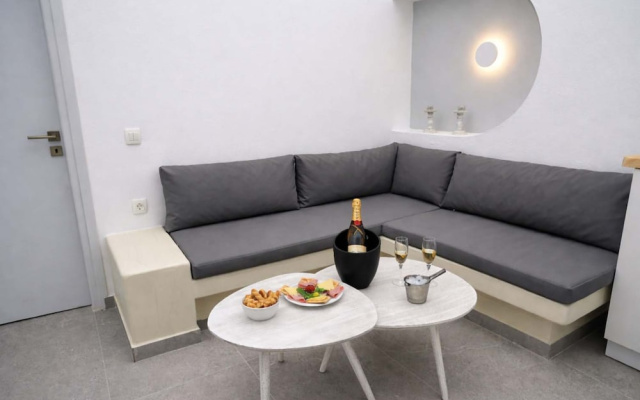 Iliana s Getaway - Private Villa With Jacuzzi