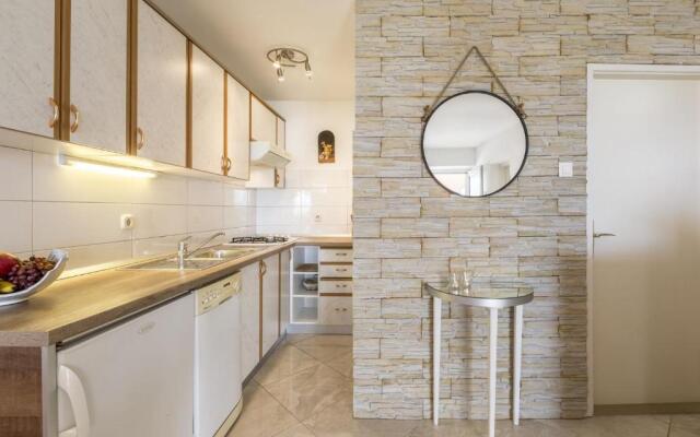 Apartments Matea - 20m from sea