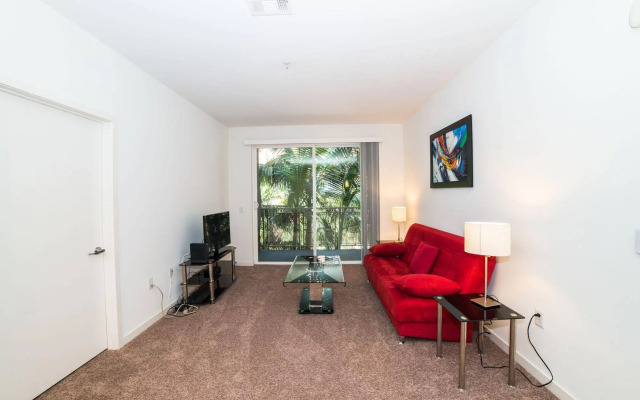 Ginosi Wilshire Apartel