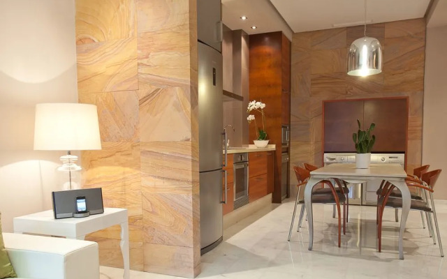 Micalet Apartments by Home Club