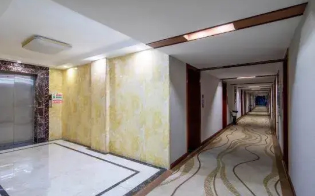 RuiChen Hotel