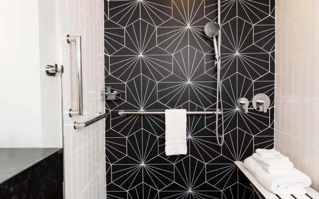 voco The Darwin Atlanta Midtown by IHG