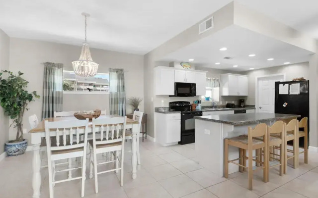 Portside Villas Unit 13