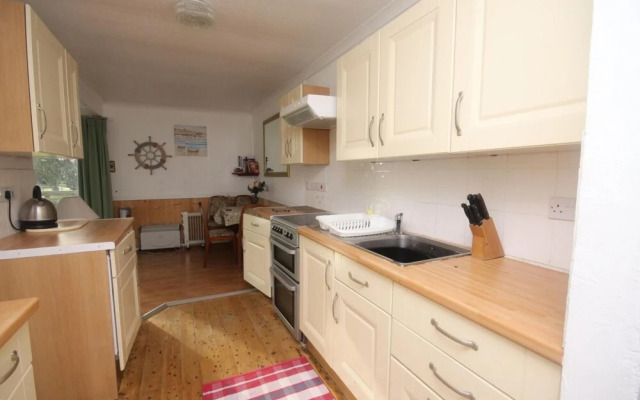 10A Medmerry Park 2 Bedroom Chalet