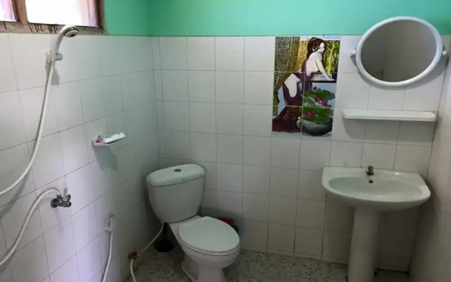 Tribal Pai Backpackers - Adults Only
