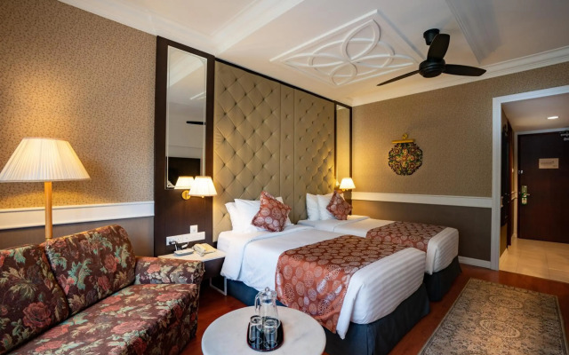 Century Pines Resort
