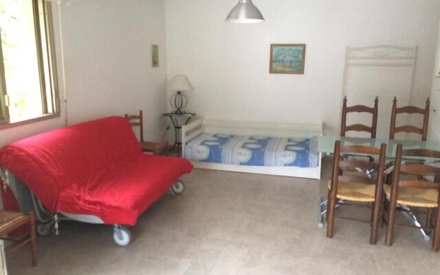 Grand 2 pièces, résidence de standing à Juan-les-pins