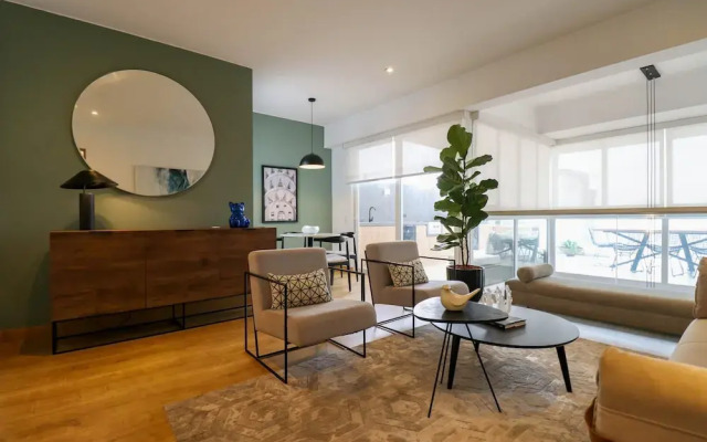 Elegant 3BR Duplex With Balcony in Miraflores