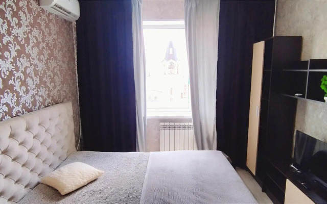 Studio apartments on 17 Rogozhnikova Street