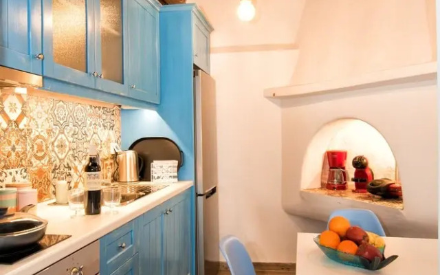 Gavrion's Nest  - Premium Cycladic Studio