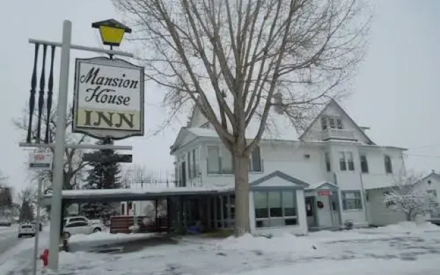 Historic Mansion House Inn