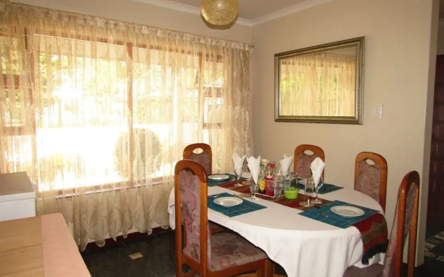 Yolonwabo bed and breakfast