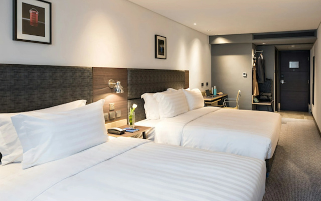 Camlux Hotel
