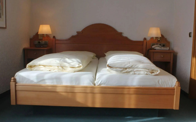 Pohl's Rheinhotel Adler