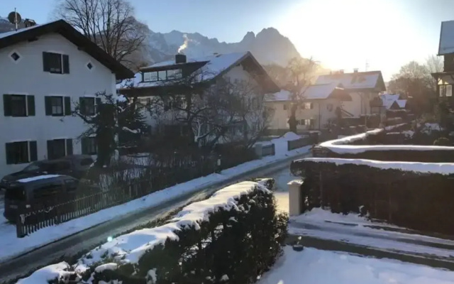 Marlena Hollental Chalet