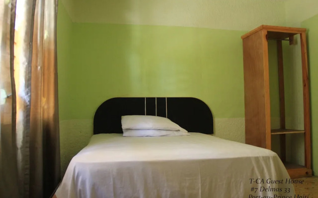 T-CA Guest House & Resto