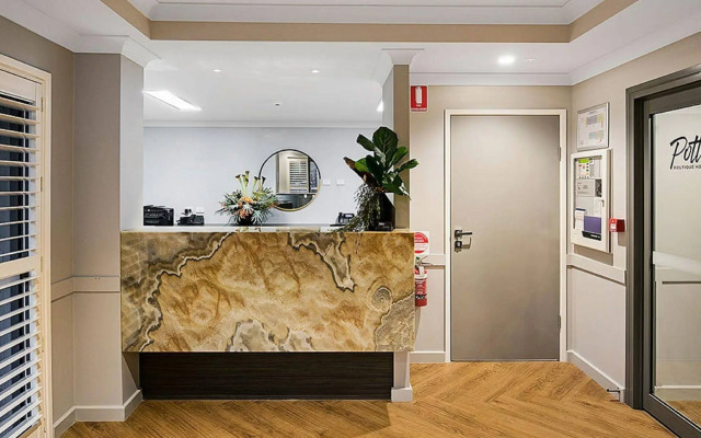 Potters Toowoomba Hotel