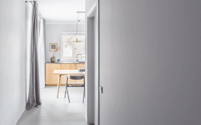 Minimalist. Apartment & Studio