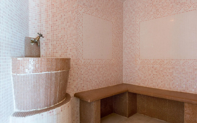 Auberge La Tomette, The Originals Relais