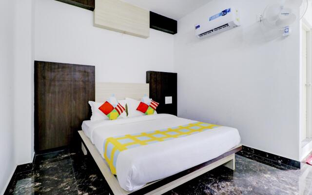 OYO 78903 Dsilver Suites