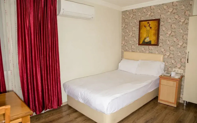 Gumus Otel