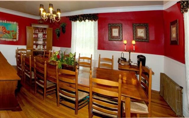 Wagener Estate Bed & Breakfast
