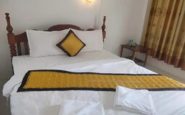 Vang vieng Dior
