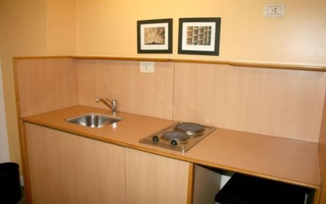 Urbana Suites