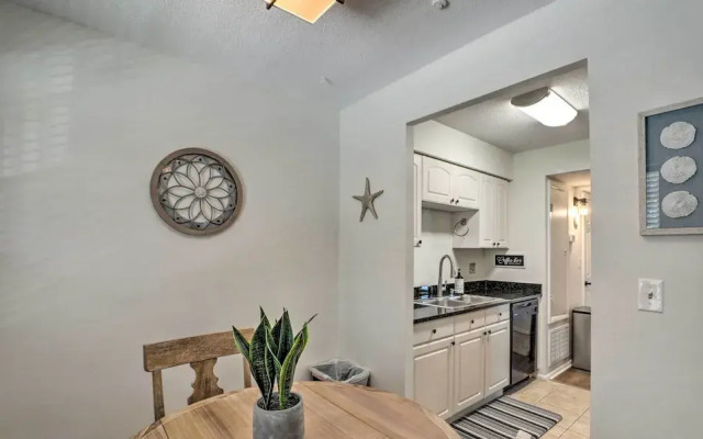 Cozy Hanahan Condo w/ Cooper River Access!