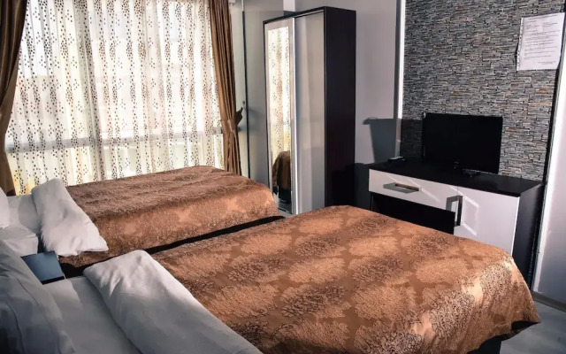 Mavi Hotel