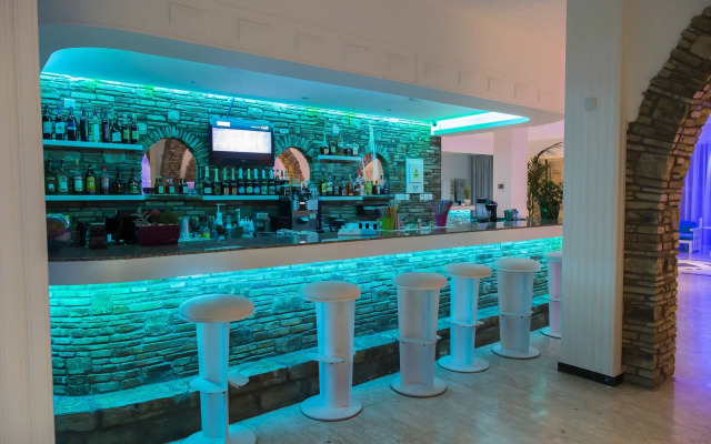 Sveltos Hotel