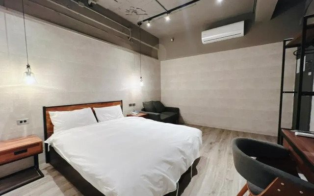 Puremeworld Hotel