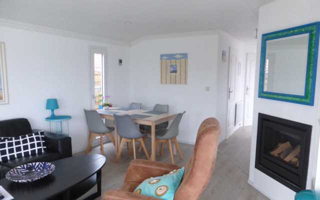 Nice chalet in Lathum with terrace