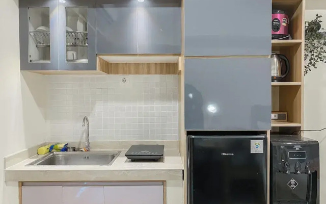 Good Place And Homey Studio Meikarta Apartment