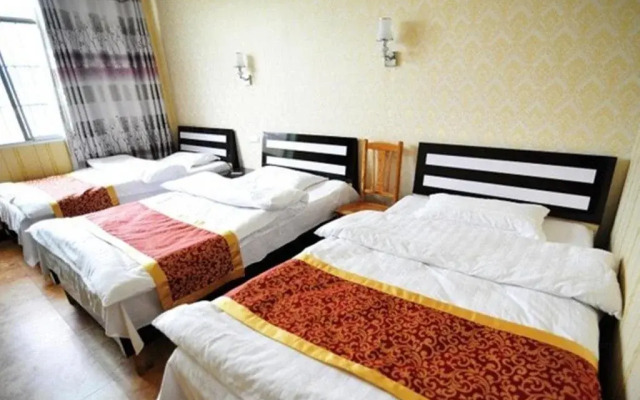 Huibin Hostel