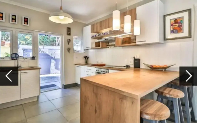 Relaxed holiday home with fire pit