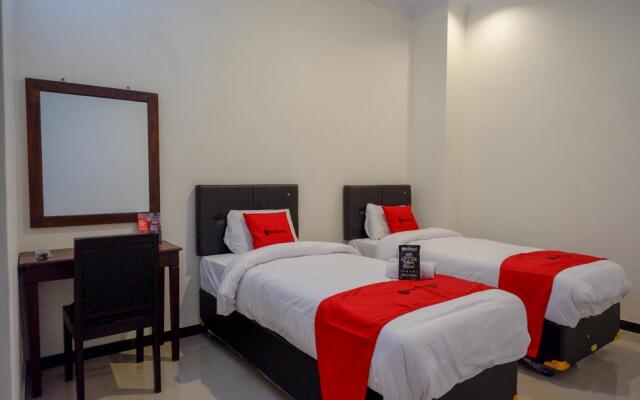 RedDoorz @ Jalan Wonosari KM.9
