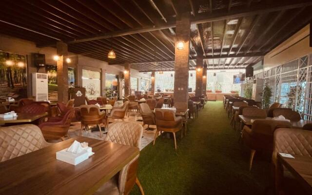 Mora hotel