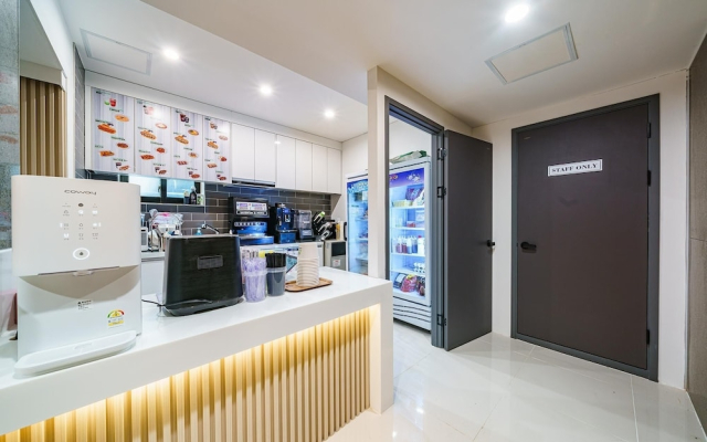 Hotel 166 Suwon