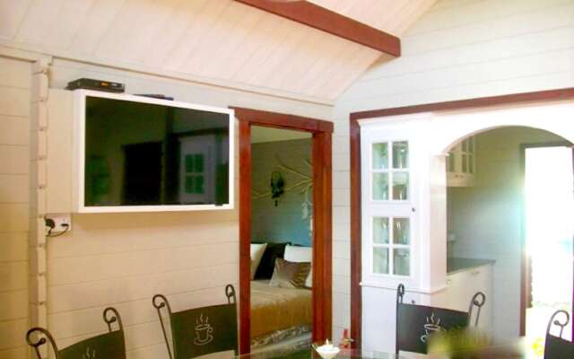 House With 2 Bedrooms in Albion, With Enclosed Garden and Wifi - 100 m