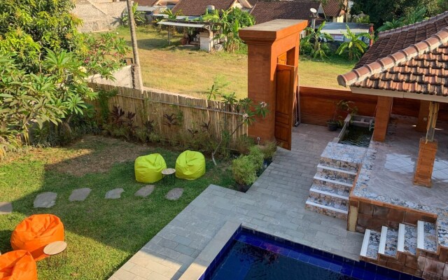 Candra Loka Studio & Apartment by The Loka