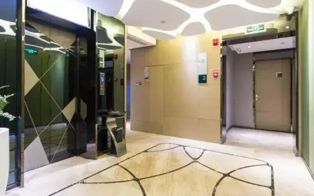 Five Star Holiday Hotel